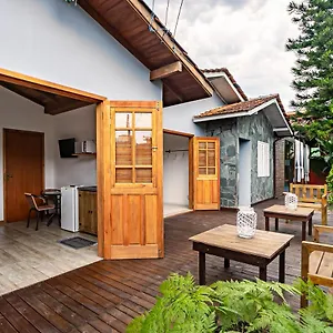 https://vintage-hostel-florianopolis.santa-catarina-brasil.com